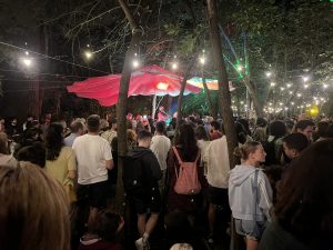 Съвместната марка Baidu и Geely пуска втори модел, който да се конкурира с Tesla · TechNode