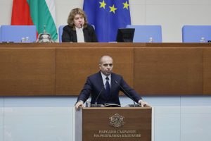 Китай и Виетнам укрепват военните връзки чрез обмен на приятелства