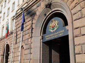 AI манипулиране на резултатите от търсенето, подчертано на потребителска гала