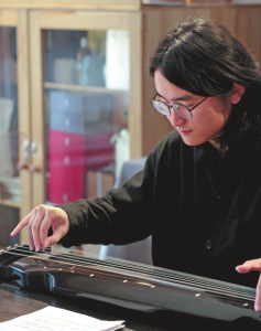 Китай представи най-бързия в света хуманоиден робот в пълен размер