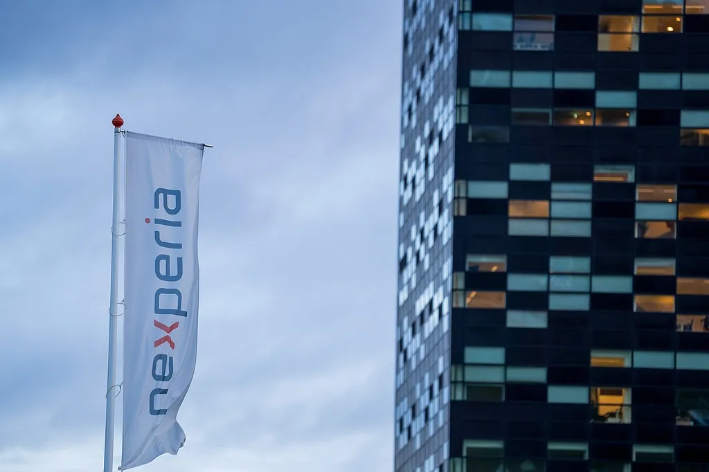 Финансовата активност на Китай набира скорост, докато растежът на M1 се ускорява