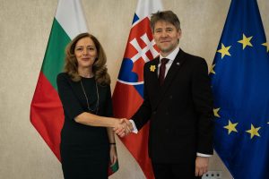 Най-новото ръководство за ресторанти на Black Pearl представя китайската хранителна сцена