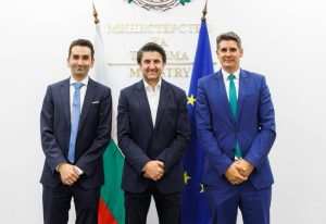 Мирослав Боршош и Андраш Сабо обявиха възможността за два нови самолета и 10 нови дестинации през 2026 година