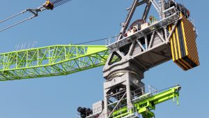 Най-високият и най-големият вятърен кулокран в света бе открит в Хунан