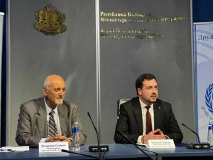 Заместник-министър Николай Павлов взе участие в традиционния брифинг на българските младежки делегати към ООН