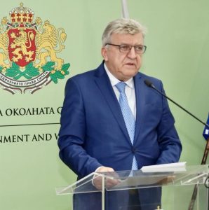 Министър Манол Генов: Зоната от Свети Влас до Поморие е с висок риск от наводнения