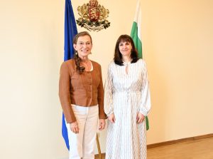 Министър Ефремова обсъди сътрудничеството с Германия в областта на пазара на труда и социалната закрила